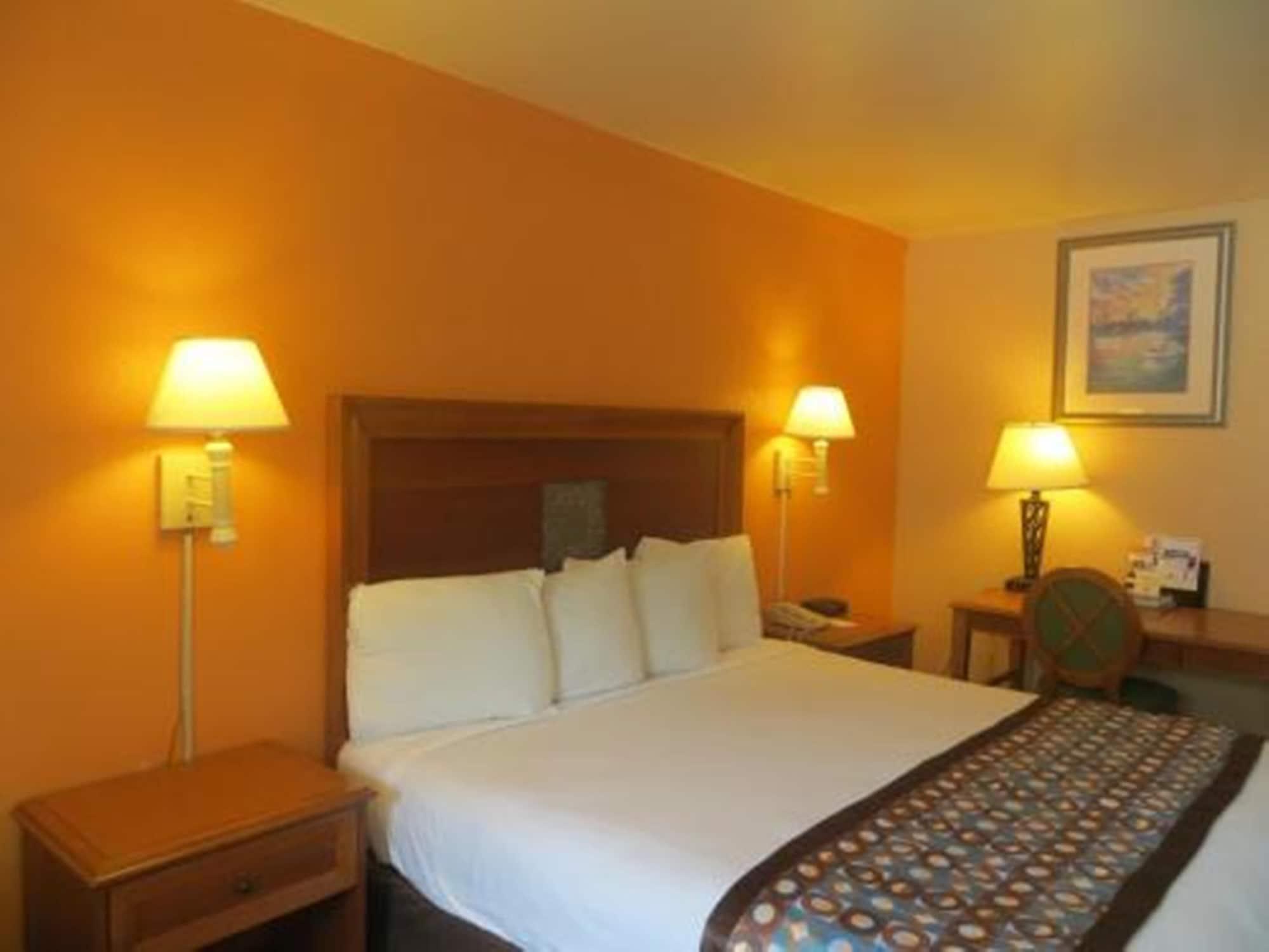 Americas Best Value Inn אוסטין מראה חיצוני תמונה